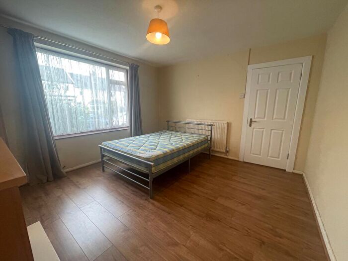6 Bedroom Semi-Detached House To Rent In Wellington Hill West, Bristol, BS9