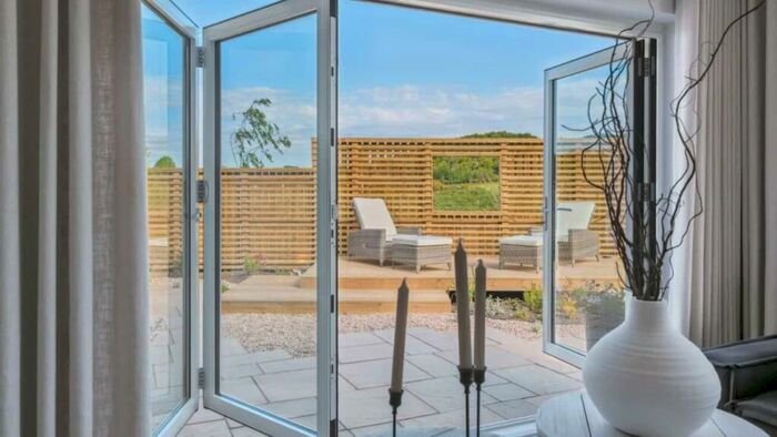 5 Bedroom Detached House For Sale In Rosslynlee, Roslin, Midlothian, EH25