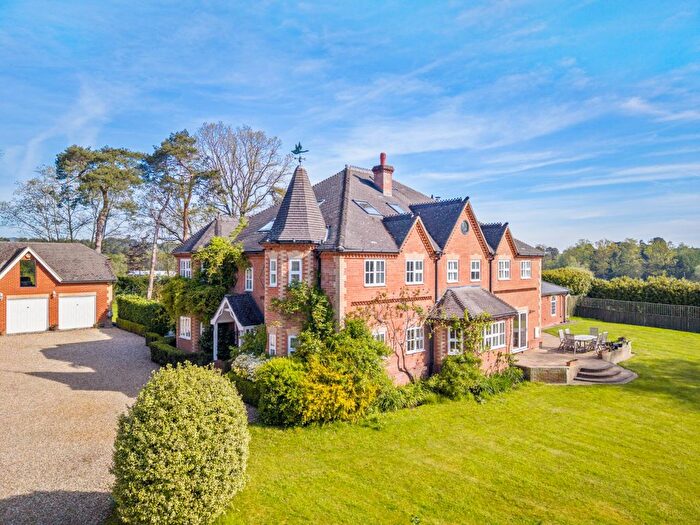 6 Bedroom Detached House For Sale In London Road, Windlesham, Surrey, GU20