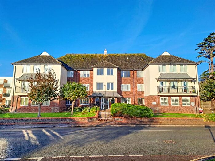 2 Bedroom Flat For Sale In Nordseter Lodge, Sea Lane, Rustington, BN16
