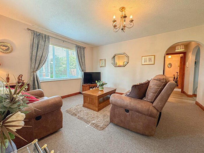 1 Bedroom Flat For Sale In Trinity Court, Whitecross, Hereford, HR4