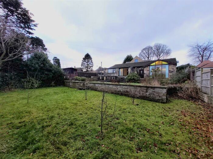 3 Bedroom Detached Bungalow To Rent In Station Road, Shepley, Huddersfield, HD8