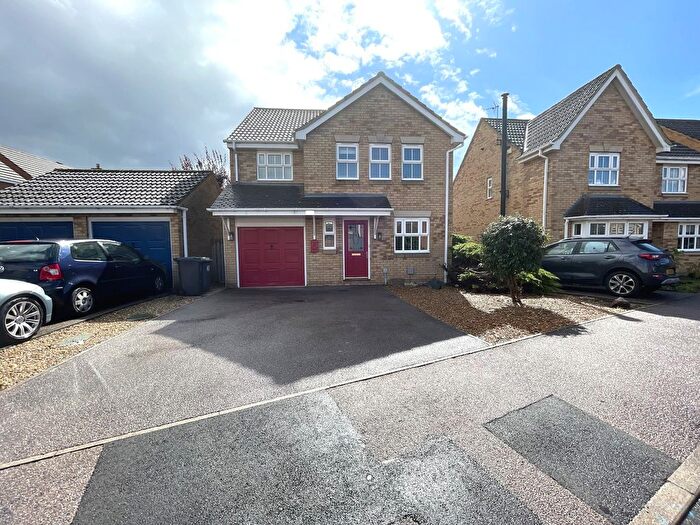 4 Bedroom Property To Rent In Lincroft, Cranfield, Bedfordshire., MK43