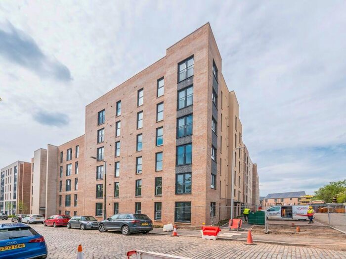 2 Bedroom Flat To Rent In Kilpatrick Grove, Edinburgh, EH6