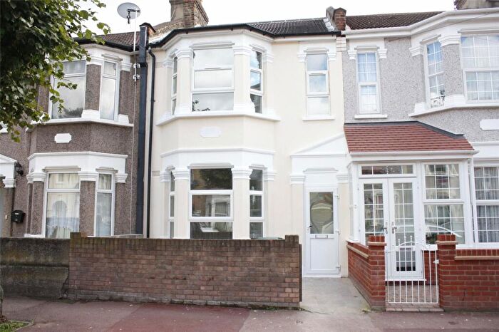 4 Bedroom Terraced House To Rent In Sherrard Road, London, E12