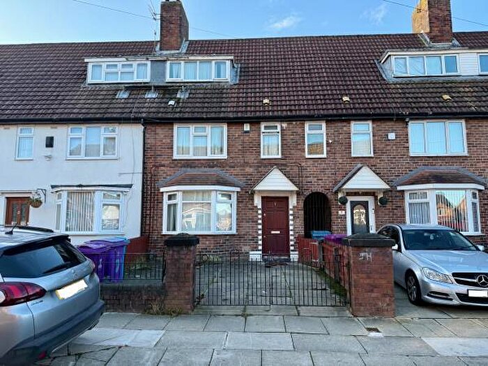 3 Bedroom Town House For Sale In Gainford Road, Liverpool, L14