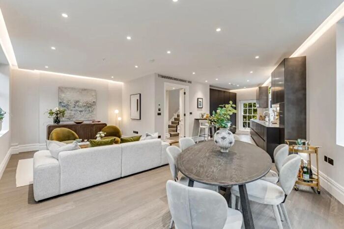 4 Bedroom House To Rent In St John's Wood High Street, St Johns Wood, NW8