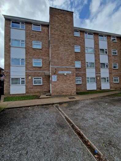 2 Bedroom Flat To Rent In Flat, Pickering Court, Granville Road, London, N22