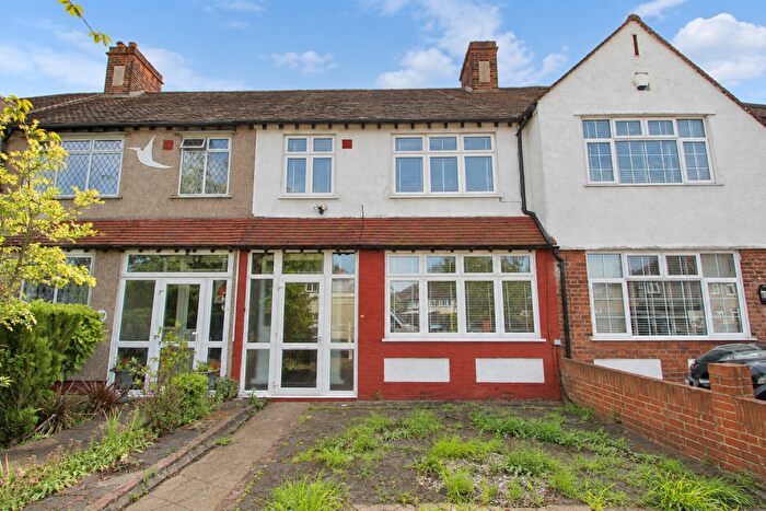 3 Bedroom House To Rent In Bamford Road, Bromley, BR1