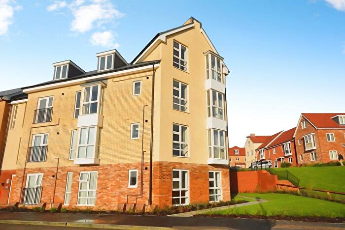 1 Bedroom Apartment For Sale In Church Path, East Cowes, Isle Of Wight, PO32