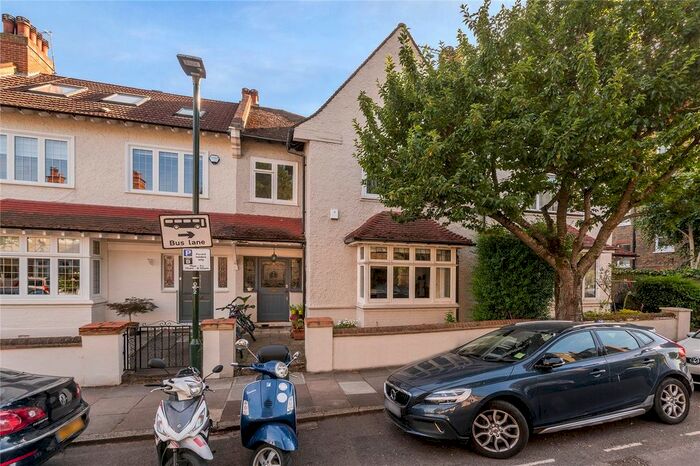 3 Bedroom Property To Rent In Clavering Avenue, Barnes, SW13