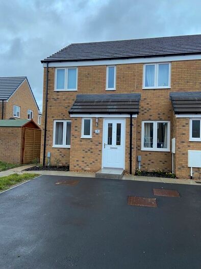 2 Bedroom Terraced House To Rent In Whitley Close, Grove, Wantage, OX12