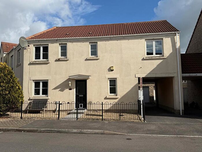 3 Bedroom House To Rent In Wallington Way, Frome, BA11