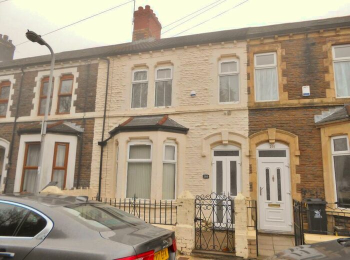 3 Bedroom Terraced House To Rent In Moorland Road, Cardiff, CF24