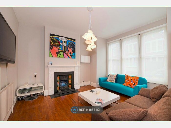 2 Bedroom Flat To Rent In Balham, London, SW12