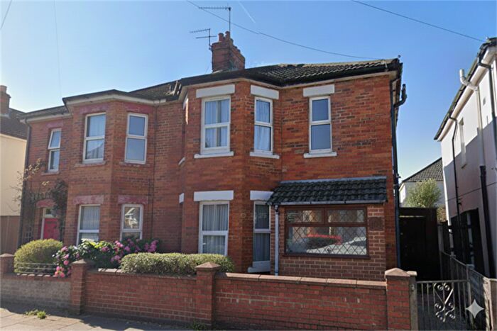 5 Bedroom House To Rent In Bedroom Detached House In Charminster, BH8