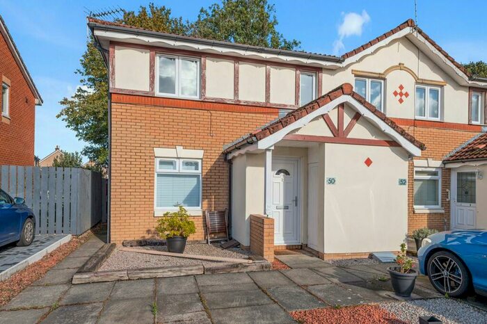 2 Bedroom Apartment To Rent In Jamieson Avenue, Stenhousemuir, Larbert, FK5