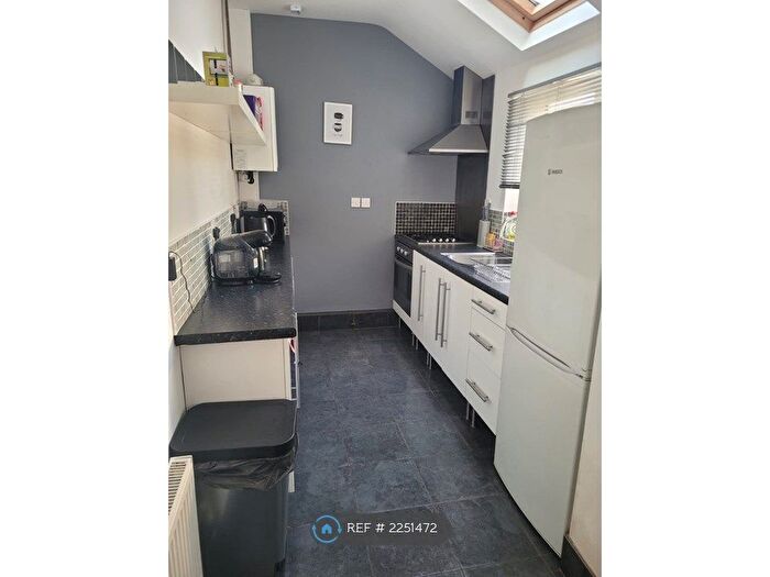 4 Bedroom Terraced House To Rent In Derby Road, Heanor, DE75