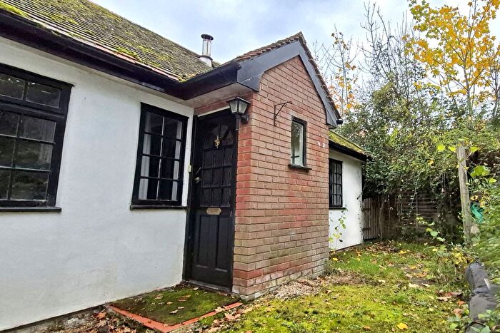 3 Bedroom Semi Detached Bungalow For Sale In Church Lane, Burghfield, Reading, RG30