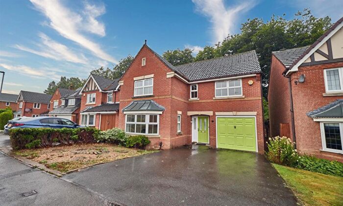 4 Bedroom Detached House To Rent In Belfry Close, Burbage, Hinckley, LE10