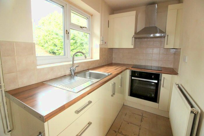 1 Bedroom Bungalow To Rent In Harcourt Drive, Sutton Coldfield, B74