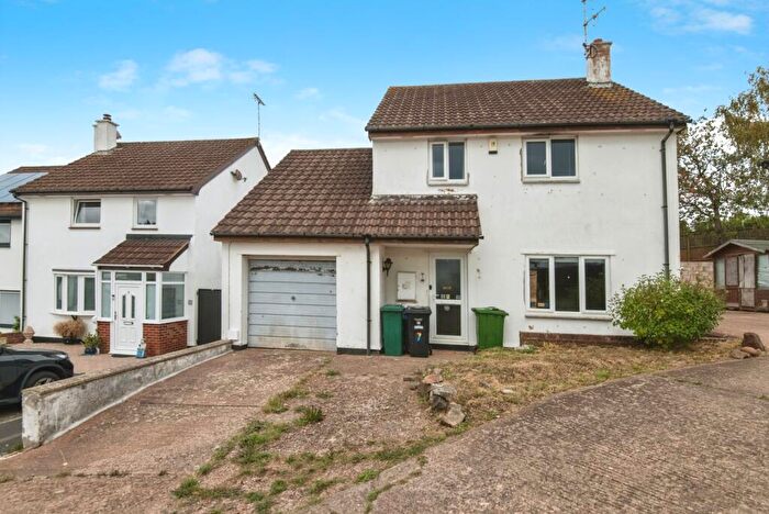 3 Bedroom Link Detached House For Sale In Copperfield Close, Exmouth, Devon, EX8