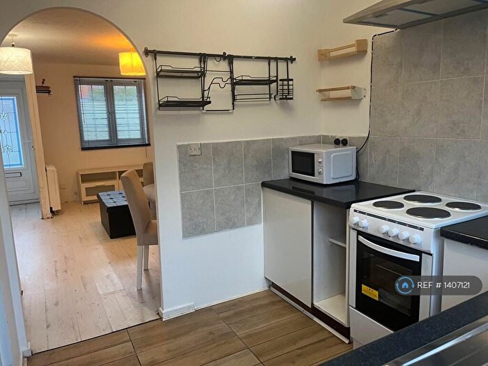 1 Bedroom Terraced House To Rent In Nuthatch Gardens, London, SE28