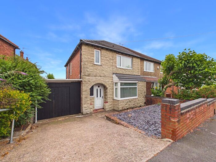 3 Bedroom Semi Detached House For Sale In Atlow Road, Chaddesden, DE21