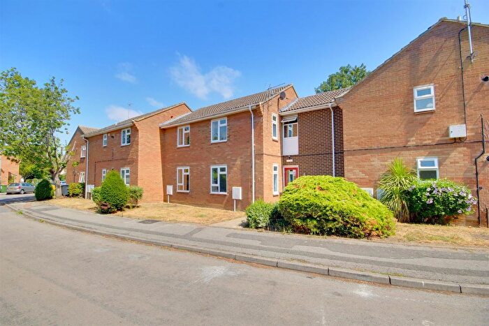 1 Bedroom Flat For Sale In Norris Road, St. Ives, PE27