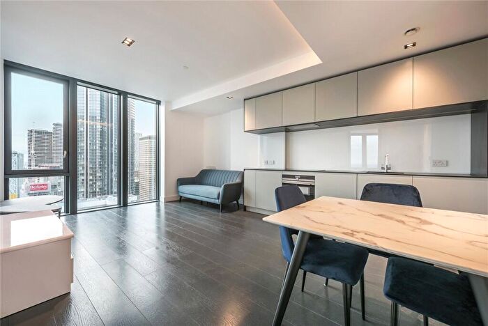 1 Bedroom Property To Rent In Amory Tower, Marsh Wall, E14