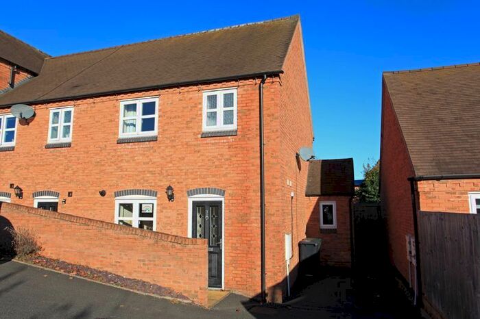 3 Bedroom Terraced House To Rent In Swan Street, Broseley, TF12