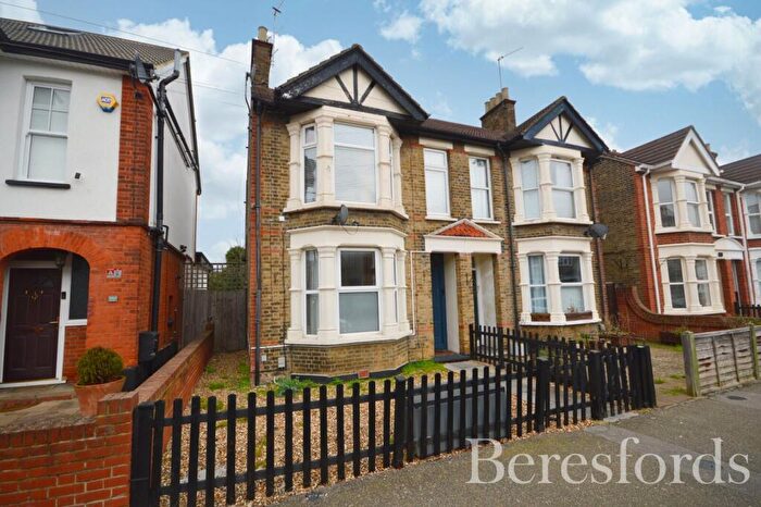 1 Bedroom Maisonette For Sale In Medora Road, Romford, RM7