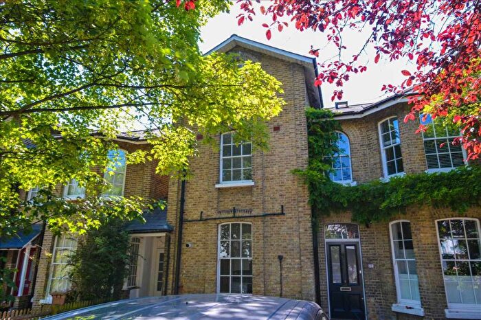 3 Bedroom House To Rent In Lee Road, London, SE3