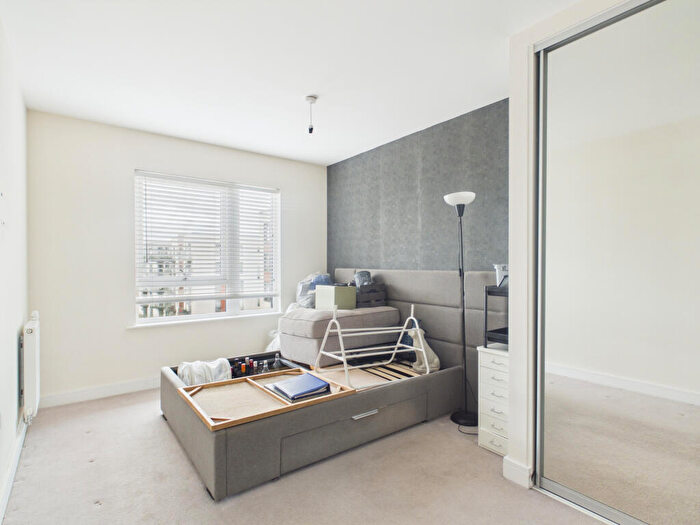 2 Bedroom Apartment For Sale In Maritime House, Ocean Drive, Gillingham, Medway, ME7