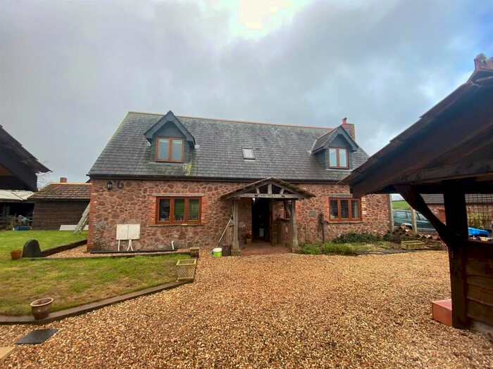 4 Bedroom Detached House To Rent In Lower Town, Sampford Peverell, Tiverton EX16