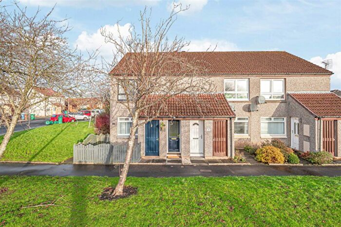 1 Bedroom Flat For Sale In Brandy Riggs, Cairneyhill, KY12