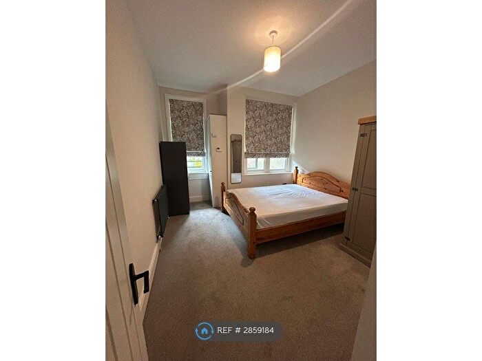1 Bedroom Flat To Rent In Penrhyn Road, Colwyn Bay, LL29