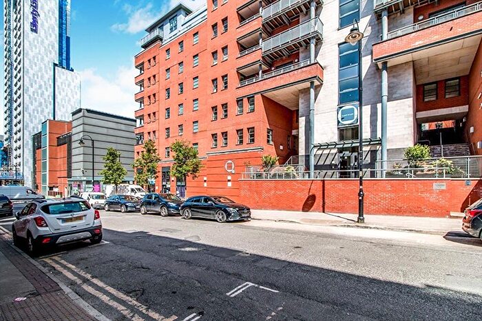 2 Bedroom Apartment To Rent In Lower Ormond Street, Manchester, Greater Manchester, M1