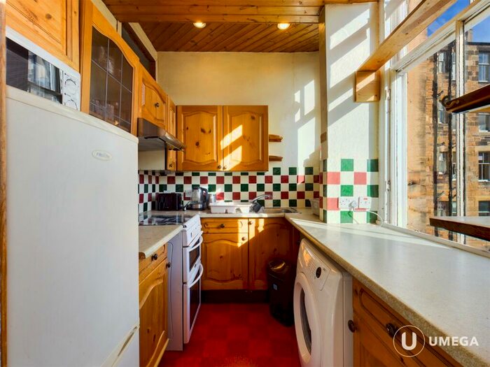 2 Bedroom Flat To Rent In West Preston Street, Newington, Edinburgh, EH8