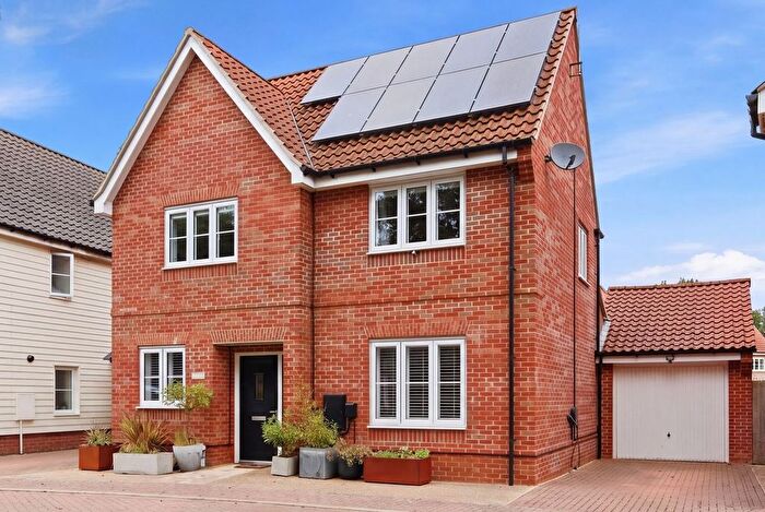 4 Bedroom Detached House For Sale In The Copse, Martlesham, Woodbridge, IP12