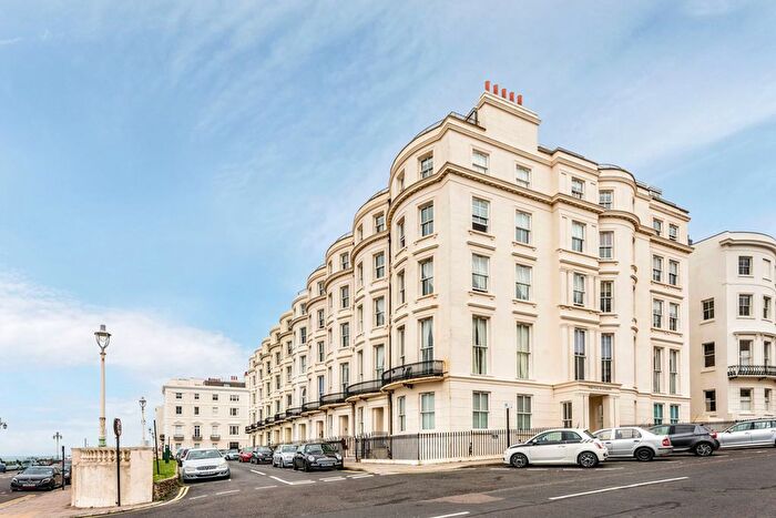 3 Bedroom Flat To Rent In Percival Terrace, Brighton, BN2