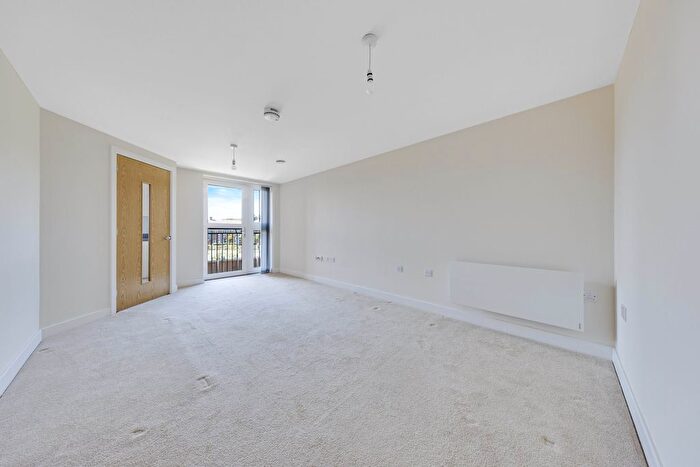 1 Bedroom Flat To Rent In Shortwood Copse Lane, Basingstoke, RG23