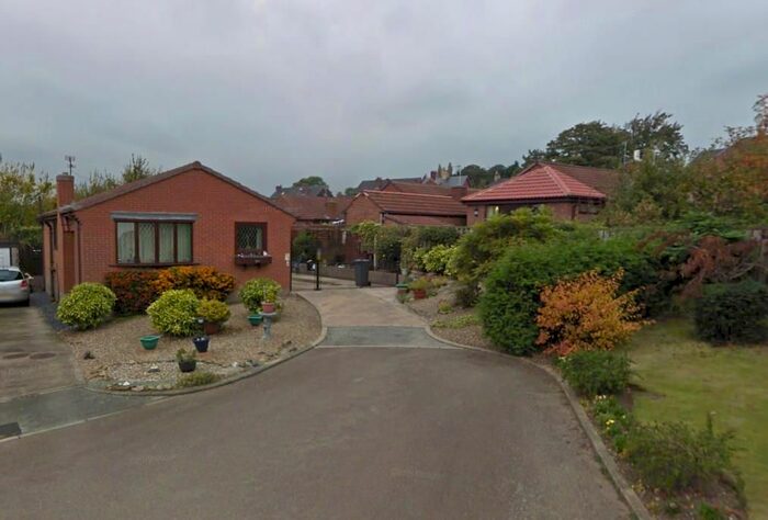 2 Bedroom Bungalow To Rent In Rydal Close, Bolton-Upon-Dearne, Rotherham, S63