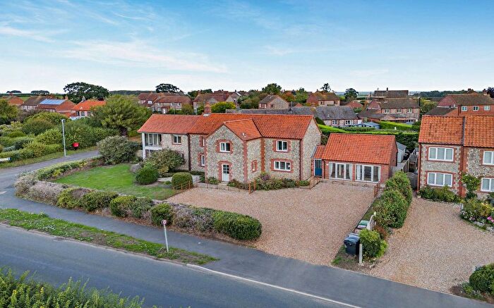 5 Bedroom Detached House For Sale In Binham Road, Langham, Holt, Norfolk, NR25