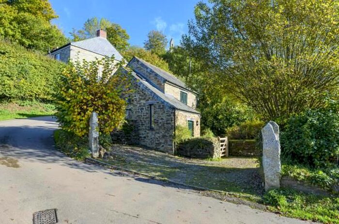 1 Bedroom Detached House For Sale In Herodsfoot, Liskeard, Cornwall, PL14