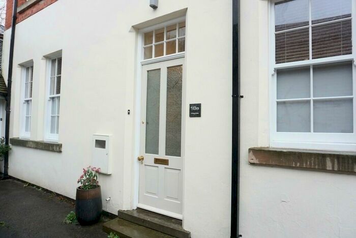 2 Bedroom Apartment To Rent In Magdala Road, Nottingham, NG3