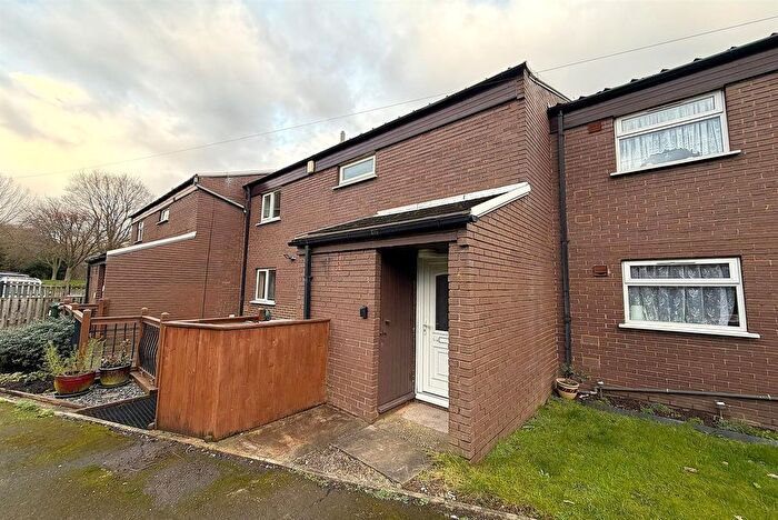 2 Bedroom Flat To Rent In Furnival Way, Whiston, Rotherham, S60