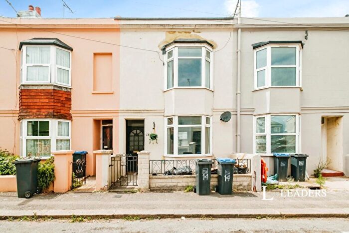 2 Bedroom Terraced House To Rent In Stanhope Road, BN11