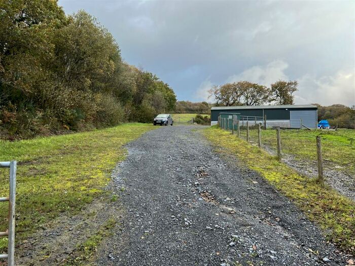 Smallholding For Sale In Heol Ddu, Ammanford, SA18