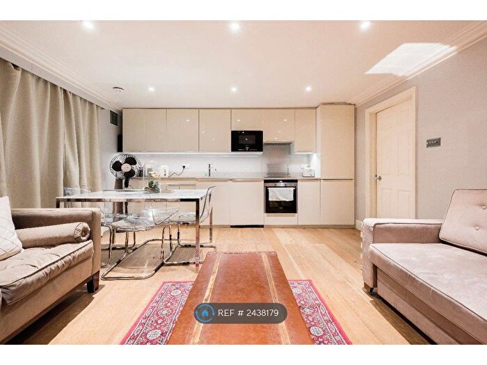 1 Bedroom Flat To Rent In Portobello Road, London, W11